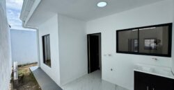 SE VENDE CASA EN ALAJUELA.